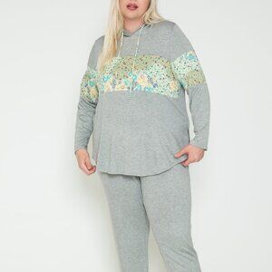 Plus Size Grey/ Khaki Floral Detail Printed Hoodie & Pants Sets
